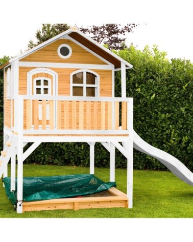 Maisonnette en bois brun/ blanc sur pilotis avec toboggan blanc