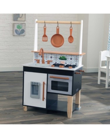 Cuisine enfants avec machine à glaçons