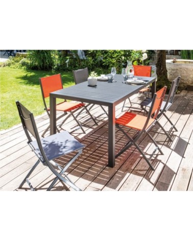 Table extérieure en aluminium plateau à lattes 8 personnes