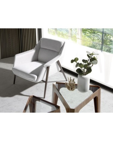 Fauteuil tissu blanc et pieds acier brun