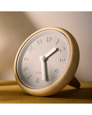 Horloge de table en bois et béton