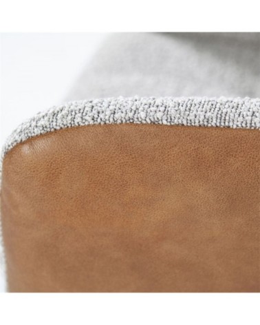 Chaise avec accoudoirs en simi et tissu bouclé orange