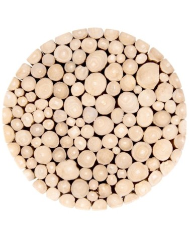 Petit tabouret en bois clair