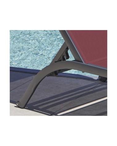 Bain de soleil  en aluminium bordeaux