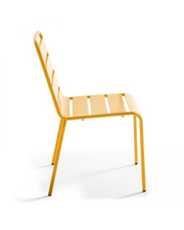 Chaise de jardin en métal jaune