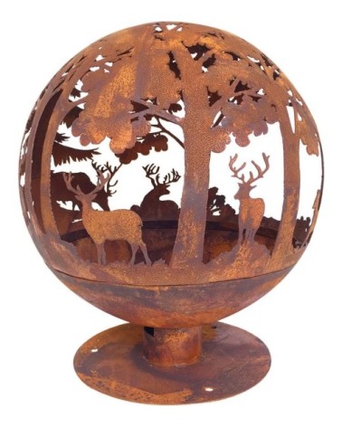 Brasero rond en métal rouillé forêt