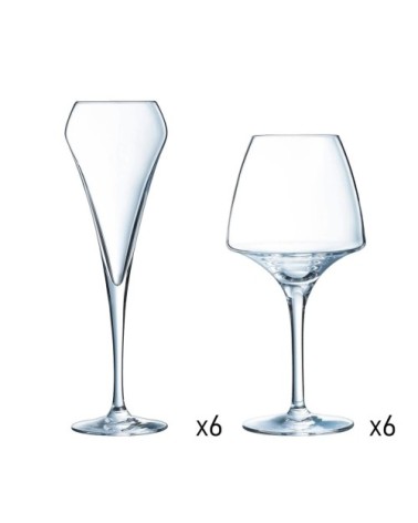 Ensemble verres à pied et flutes à champagne
