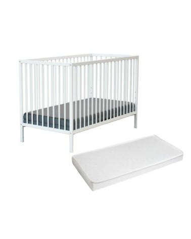 Lit bébé en bois avec matelas blanc