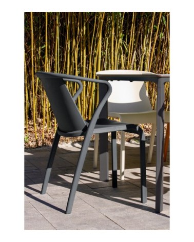 Fauteuil de jardin empilable en polypropylène renforcé anthracite