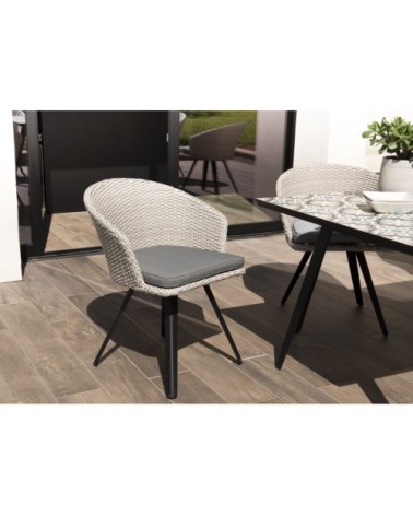 Chaise de jardin grise en rotin synthétique et pieds métal