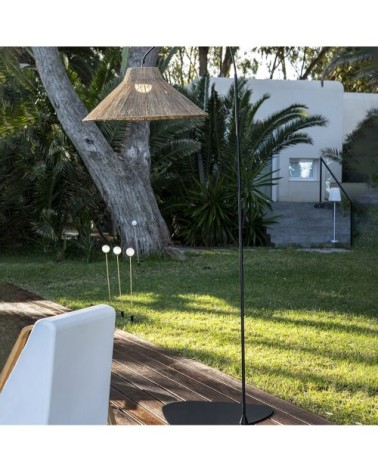 Lampadaire extérieur en bamboo marron