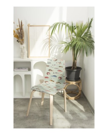 Chaise en bois de bouleau avec imprimé à poissons