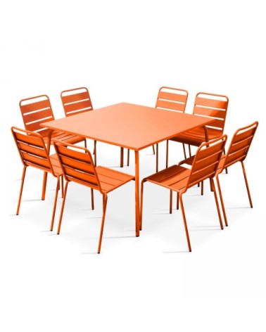 Ensemble table de jardin et 8 chaises en métal orange