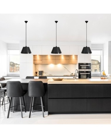 Suspension plastique noir