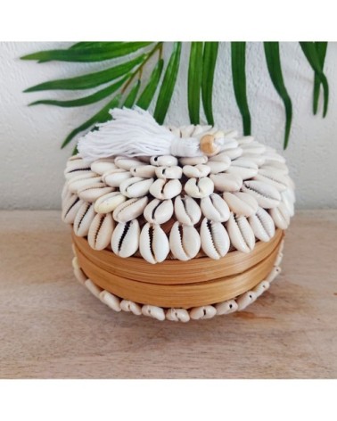 Boîte en bambou et coquillages 14x10 cm