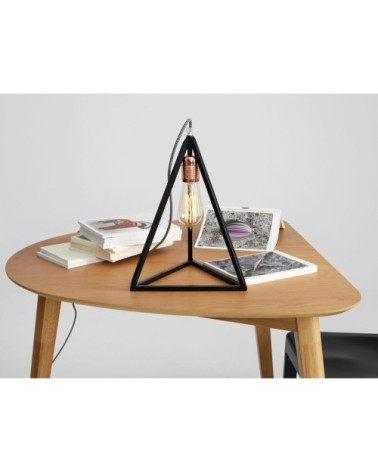 Lampe de table noire