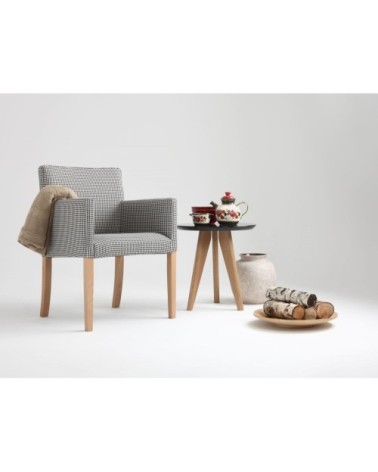 Fauteuil en bois massuf rembourré en tissu pied de poule