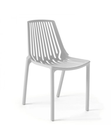 Chaise de jardin ajourée en plastique blanc