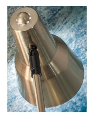 Lampe de table en fer doré H44cm