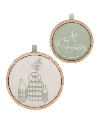 Déco murales rondes brodées vertes et écrues (x2) 13x15
