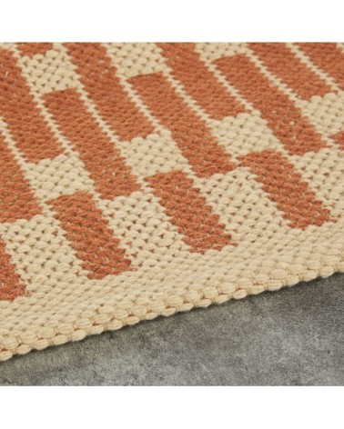 Tapis en polyester recyclé motifs graphiques terracotta et écrus 140X200