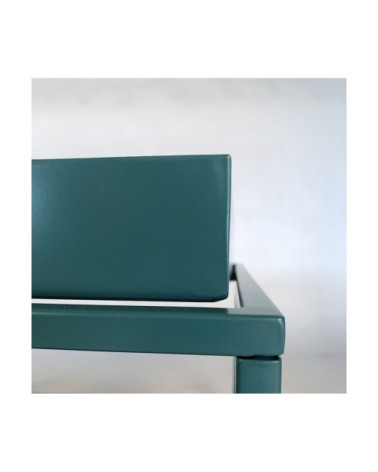 Table basse minimaliste en métal colvert