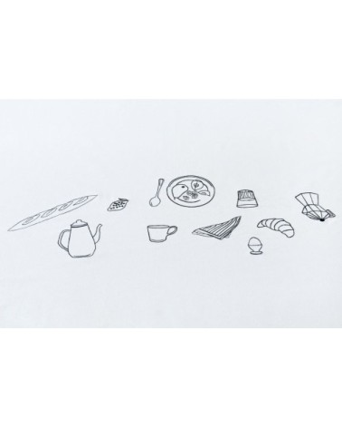 Nappe en coton biologique à motifs brodés écrus et noirs 150x250