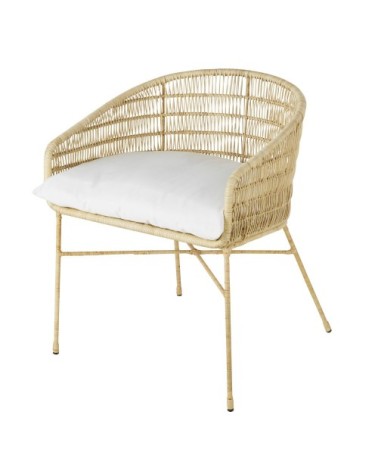 Chaise en rotin et coussin beige
