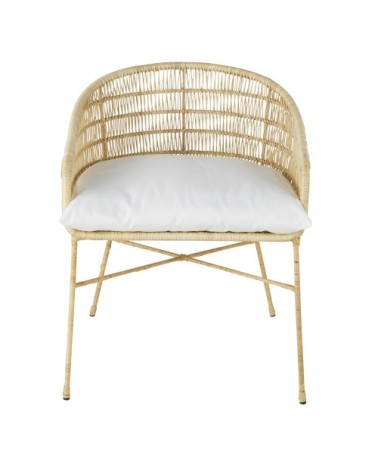 Chaise en rotin et coussin beige