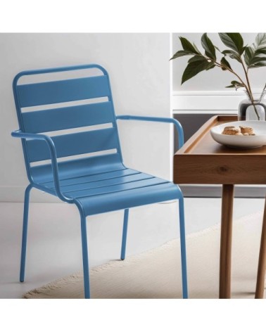 Fauteuil en métal bleu pacific