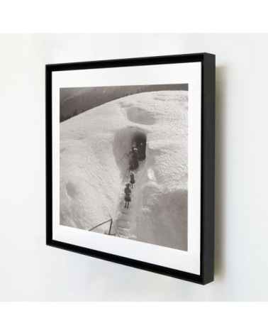 Photo ancienne noir et blanc montagne n°26 cadre noir 30x30cm