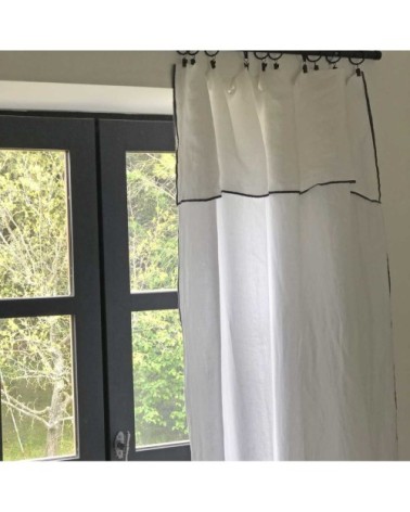 Nappe en lin lavé et surjet