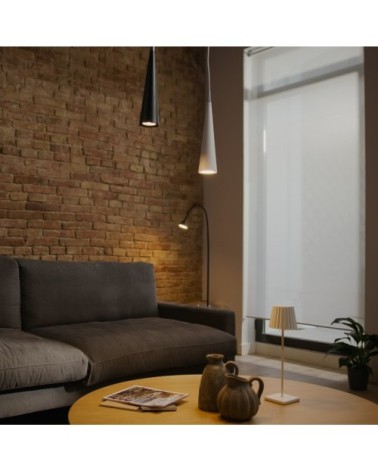 Suspension en métal blanc