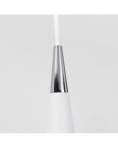 Suspension en métal blanc