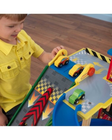 Garage avec rampe de lancement