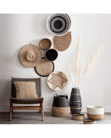 Chapeau en algues tressées