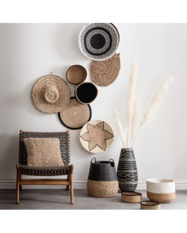 Chapeau en algues tressées