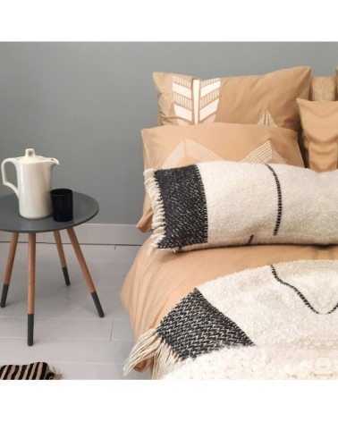 Coussin écru berbère 35x60