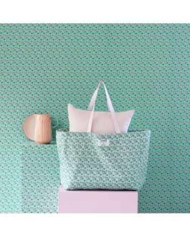 Papier peint BRAI x Maisons du Monde motifs à rayures et tigres verts 300x350