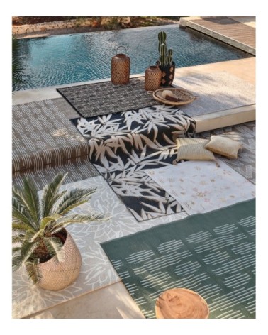 Tapis tissé jacquard en polypropylène beige et écru 160x230