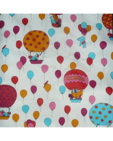 Nappe enduite ovale 160 x 200 cm multicolore