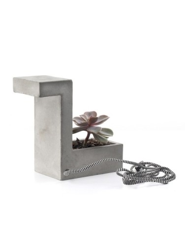Lampe et pot à fleur de bureau en béton