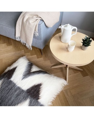 Coussin de sol 100% laine zigzag 90x90