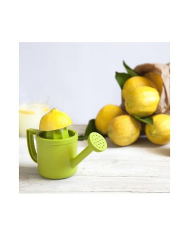 Presse citron en forme d'arrosoir vert