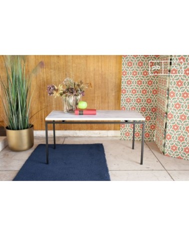 Table basse en marbre blanc