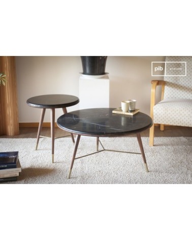 Table basse en marbre noir