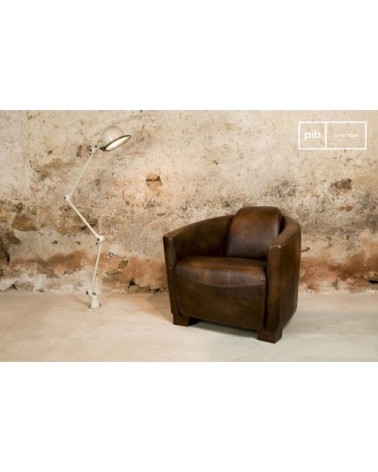 Fauteuil club en cuir marron