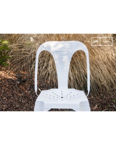 Chaise vintage en métal blanc