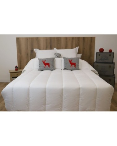 Couette blanche 550gr hiver en polyester blanc 220x240 cm