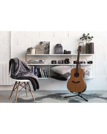 Coussin  en polyester carbone 45 x 45